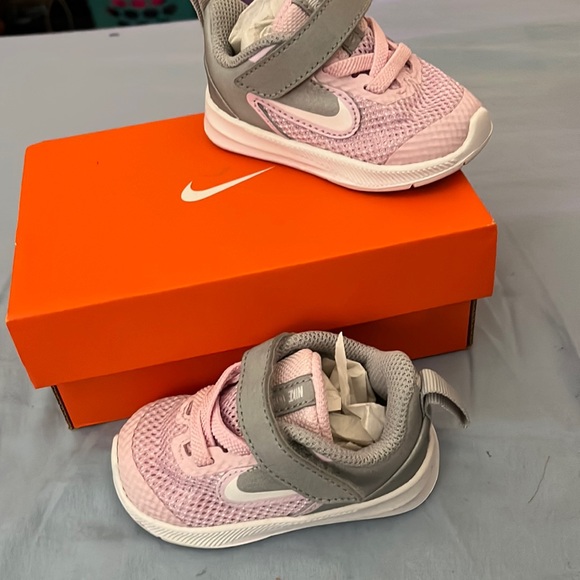 Nike Other - Nike 3c Downshifter pink shoes